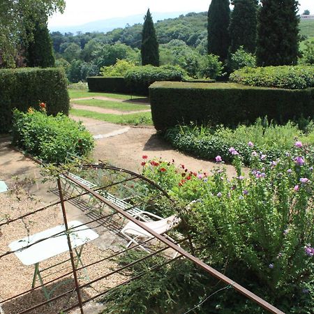 Bed and Breakfast Domaine De Montclair à Pommiers  Extérieur photo